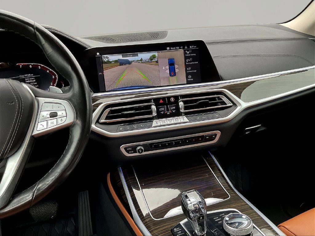 Used 2021 BMW X7 xDrive40i w/ Premium Package AWD/4WD image 12