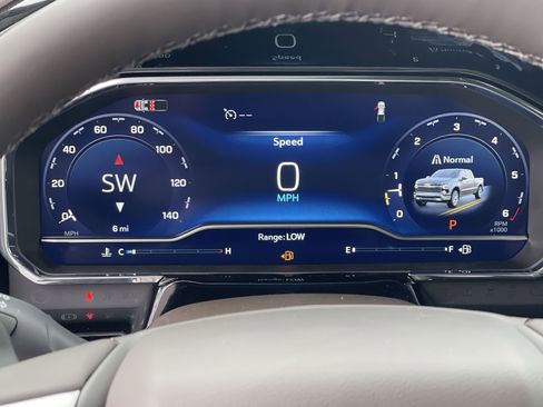 New 2025 Chevrolet Silverado 1500 LT w/ Convenience Package II image 47