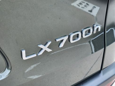 New 2026 Lexus LX 700h Luxury w/ Appearance Package AWD/4WD image 26