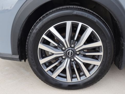 Used 2023 Nissan Kicks SV image 21