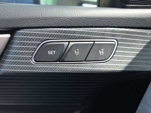 Certified 2023 Hyundai Palisade Limited FWD image 13