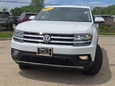Used 2019 Volkswagen Atlas SEL Premium AWD/4WD image 3