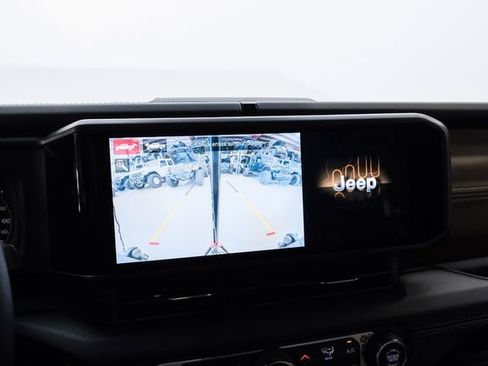 Used 2025 Jeep Gladiator Rubicon w/ Safety Group image 64