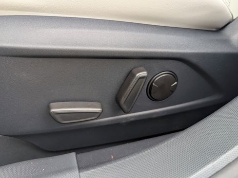 New 2025 Ford Mustang Mach-E Premium image 25