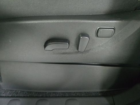 New 2026 Nissan Frontier SV w/ Tow Package image 28