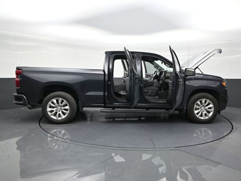 Used 2023 Chevrolet Silverado 1500 Custom image 29
