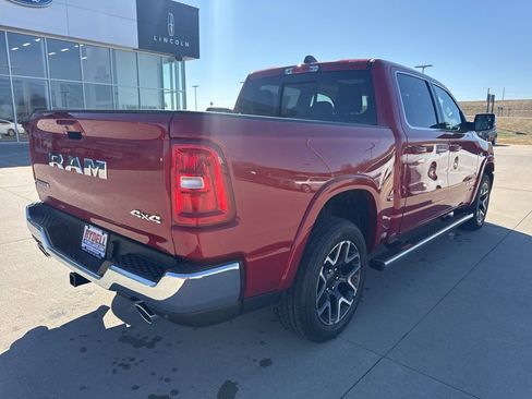 New 2026 RAM 1500 Laramie AWD/4WD image 31