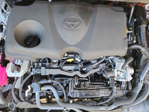 Certified 2022 Toyota Sienna XSE AWD/4WD image 26