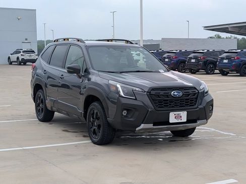 Certified 2022 Subaru Forester Wilderness AWD/4WD image 7