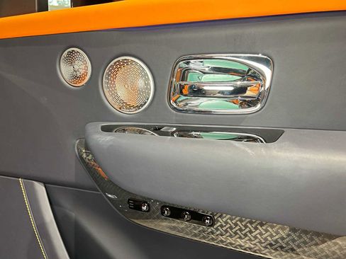 Used 2025 Rolls-Royce Cullinan Black Badge w/ Leather Finishing Pack image 12