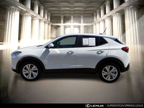 Used 2026 Buick Encore GX Preferred w/ Comfort Package AWD/4WD image 8