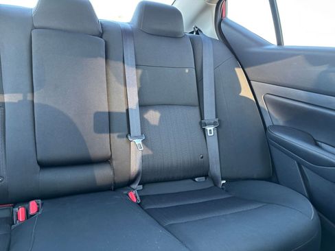 Used 2025 Nissan Altima 2.5 SV image 37