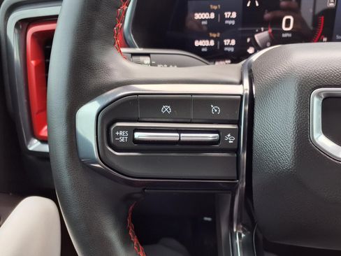 Used 2024 GMC Canyon AT4X AWD/4WD image 16