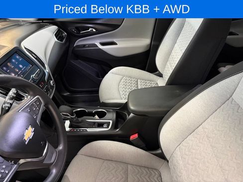 Used 2022 Chevrolet Equinox LT AWD/4WD image 13