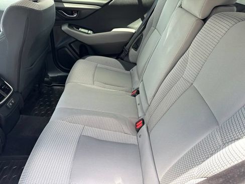 Used 2022 Subaru Outback Premium AWD/4WD image 19