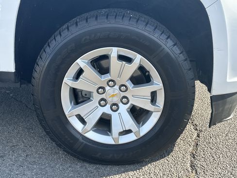 Used 2022 Chevrolet Colorado LT w/ Fleet Safety Package image 12