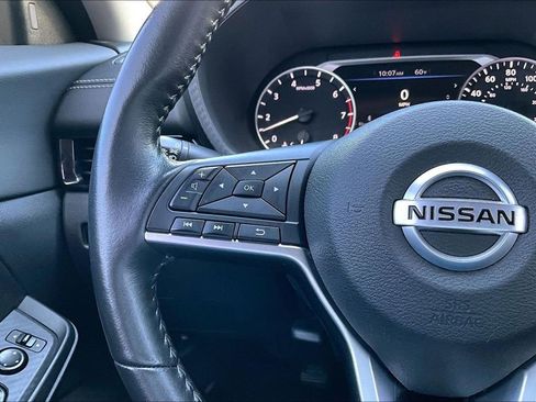 Used 2023 Nissan Sentra SV w/ All-Weather Package image 9