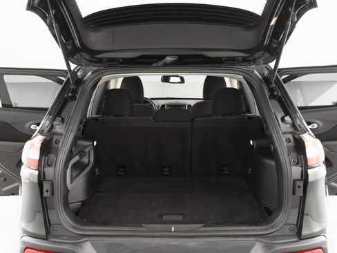 Used 2015 Jeep Cherokee Latitude image 25