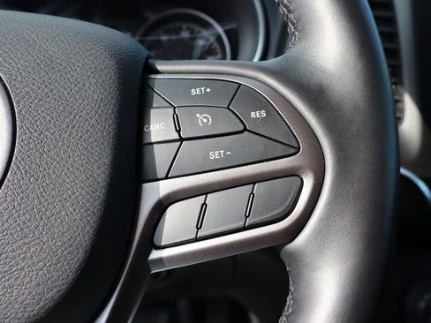 Used 2021 Jeep Cherokee Latitude Lux image 14