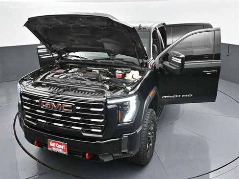 Used 2024 GMC Sierra 2500 AT4X AWD/4WD image 51