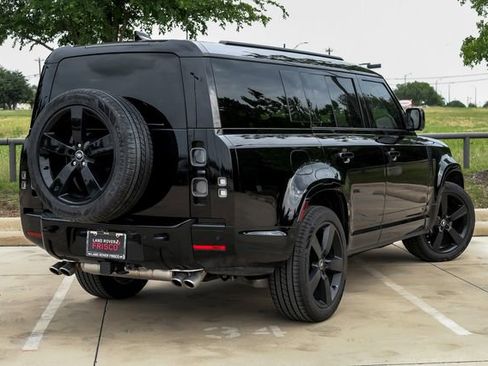 New 2025 Land Rover Defender 130 V8 AWD/4WD image 10