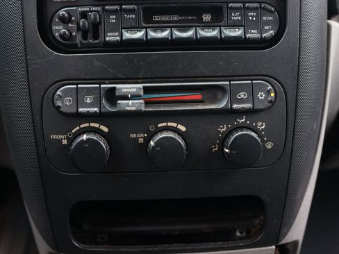 Used 2005 Dodge Grand Caravan SE w/ Popular Equipment Group I FWD image 33