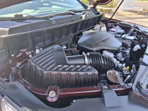 Used 2017 GMC Acadia Denali w/ Technology Package FWD image 41