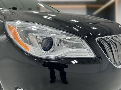 Used 2016 Buick Regal FWD image 10