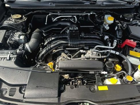 Used 2019 Subaru Crosstrek 2.0i Limited w/ Moonroof Package w/Navigation image 12