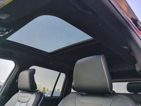 Certified 2022 Jeep Grand Cherokee Summit image 17