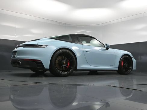 Certified 2024 Porsche 911 Targa 4 GTS AWD/4WD image 27