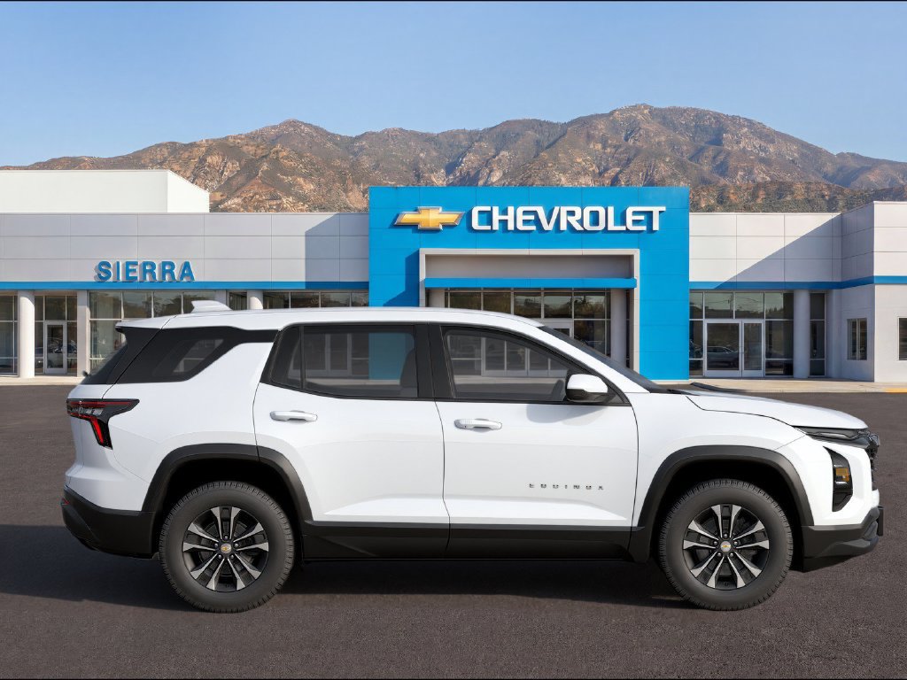 New 2027 Chevrolet Equinox LT FWD image 3