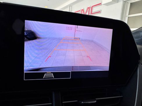 Certified 2024 Chevrolet Trax RS image 18