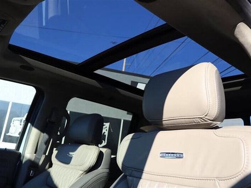 Used 2026 Ford F450 Platinum w/ Platinum Plus Package image 16