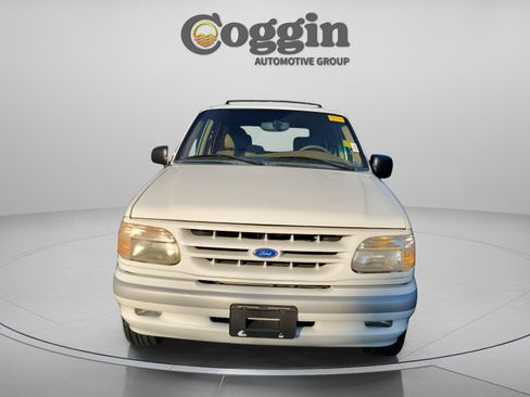 Used 1995 Ford Explorer Eddie Bauer RWD image 9