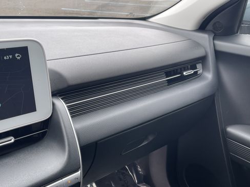 Certified 2024 Hyundai Ioniq 5 SEL RWD image 25