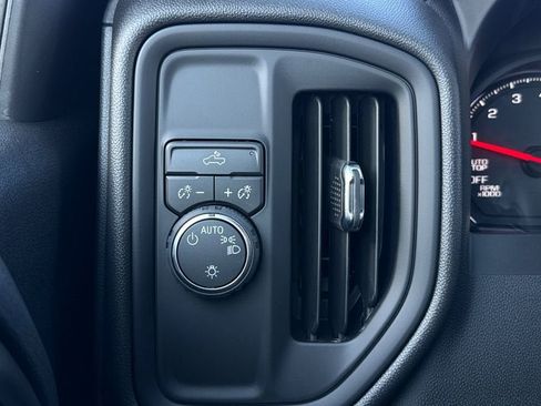 New 2026 Chevrolet Silverado 1500 W/T w/ WT Value Package image 26