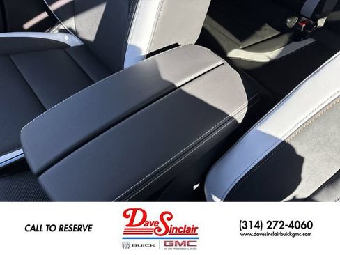 New 2026 Buick Envision Sport Touring AWD/4WD image 21