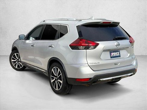 Used 2020 Nissan Rogue SL FWD image 12
