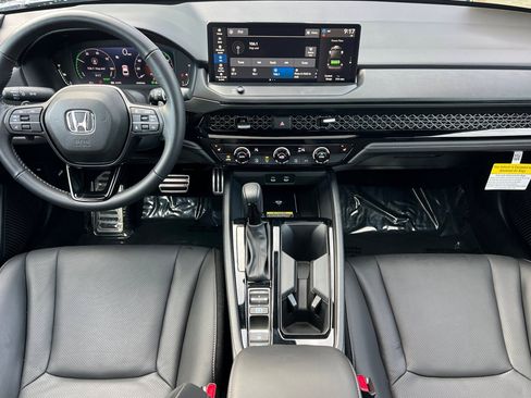 Certified 2025 Honda Accord Sport image 16