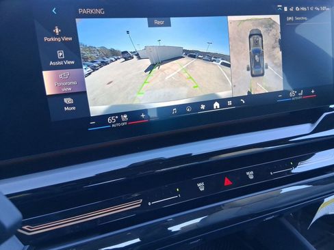 New 2026 BMW 530i w/ Premium Package RWD image 23