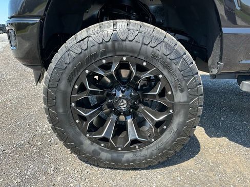 Used 2024 Ford F150 XLT AWD/4WD image 11