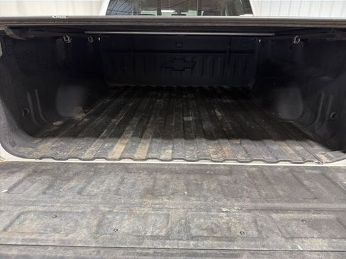 Used 2016 Chevrolet Silverado 1500 LTZ Z71 w/ LTZ Plus Package image 8