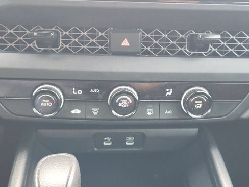 Used 2023 Honda Accord LX image 19