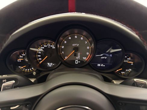 Used 2018 Porsche 911 GT3 image 20
