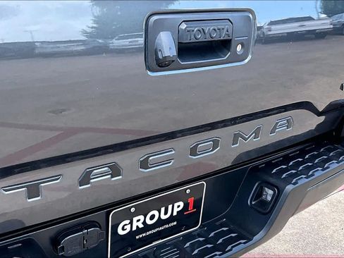Used 2023 Toyota Tacoma SR AWD/4WD image 29