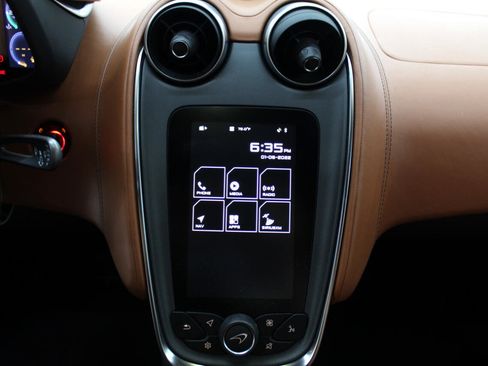 Used 2017 McLaren 570S Coupe image 21