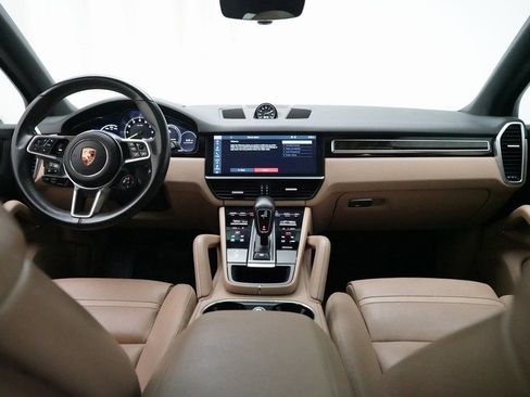 Certified 2019 Porsche Cayenne E-Hybrid image 17