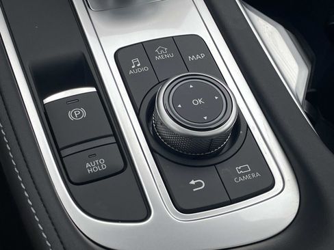 Certified 2026 INFINITI QX60 Luxe w/ Cargo Package image 25