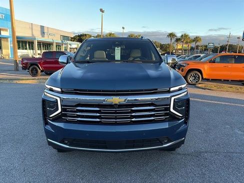New 2025 Chevrolet Suburban Premier w/ Sun And Tow Package image 2